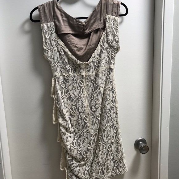 Covet Lace and Silk Dress - Picture 2 of 4